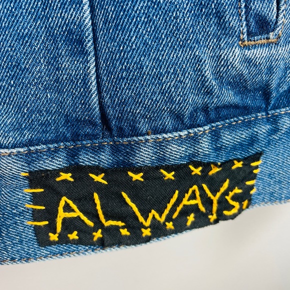 New listing item! Check it out! - Picture 4 of 11